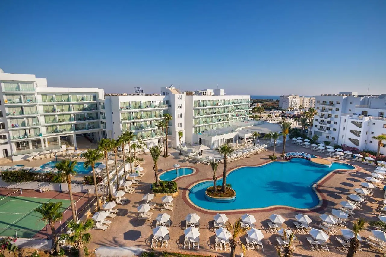 ****  Tsokkos Protaras Beach Hotel קפריסין